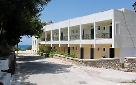 Dionysos Hotel